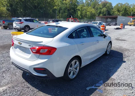 2016 Chevrolet Cruze Premier Auto z USA, uszkodzony, nr VIN 1G1BG5SMXG7265763